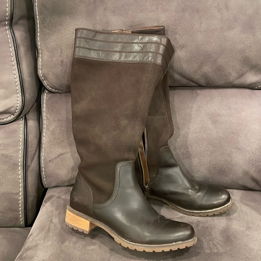 Timberland knee high boots. Size 7.